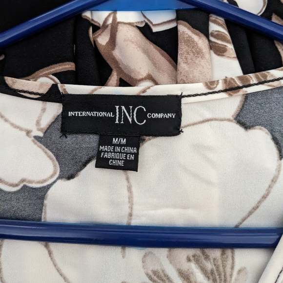 Wrap dress - Picture 4 of 4